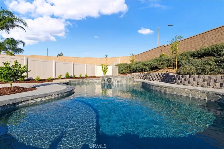 33841 Edge Lane, Temecula, California 92592