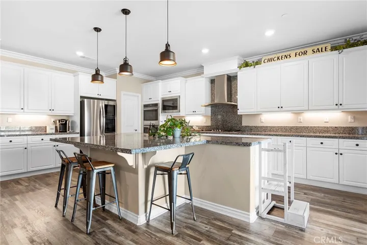 33841 Edge Lane, Temecula, California 92592