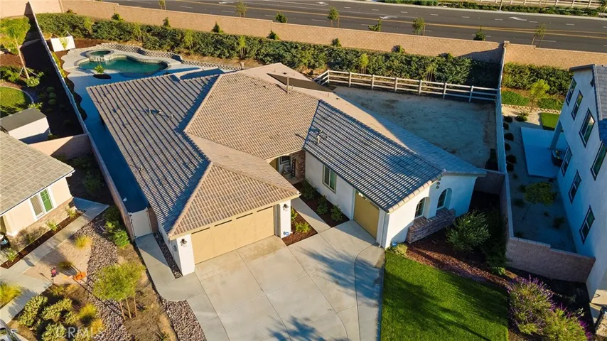 33841 Edge Lane, Temecula, California 92592