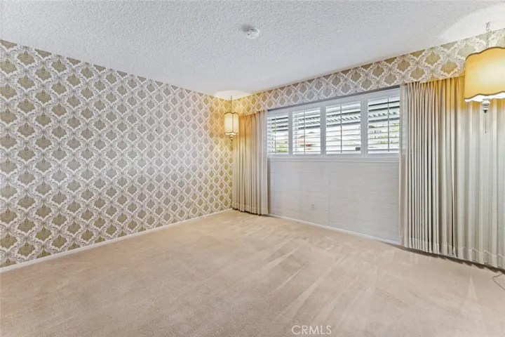 11423 Etiwanda Avenue, Porter Ranch, California 91326