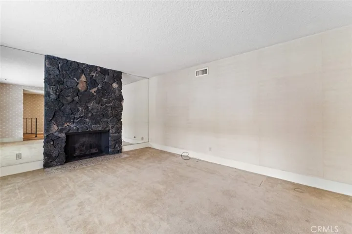 11423 Etiwanda Avenue, Porter Ranch, California 91326