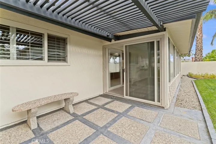 11423 Etiwanda Avenue, Porter Ranch, California 91326