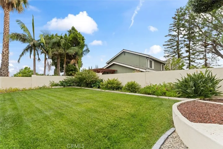 11423 Etiwanda Avenue, Porter Ranch, California 91326