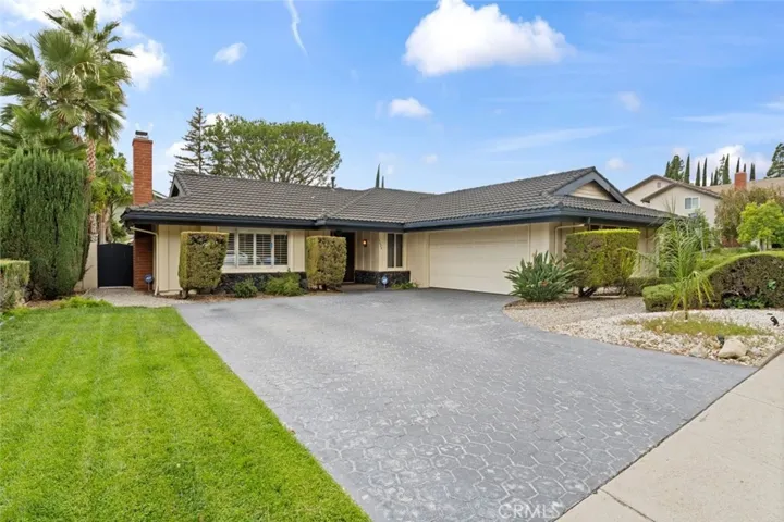 11423 Etiwanda Avenue, Porter Ranch, California 91326