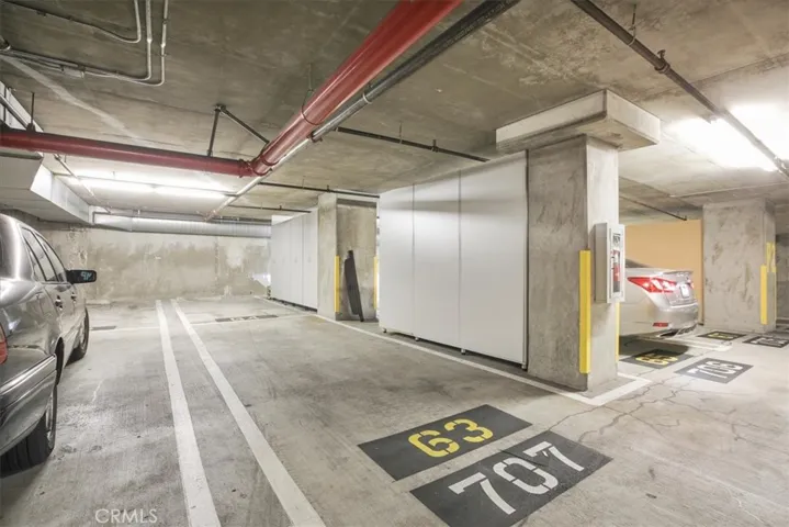 10520 Wilshire Boulevard 707, Los Angeles, California 90024