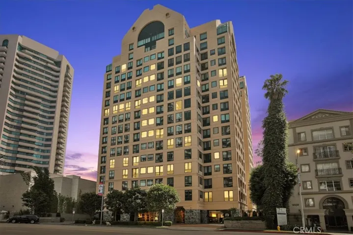 10520 Wilshire Boulevard 707, Los Angeles, California 90024