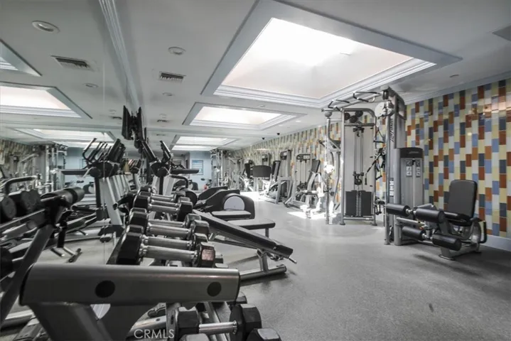 10520 Wilshire Boulevard 707, Los Angeles, California 90024