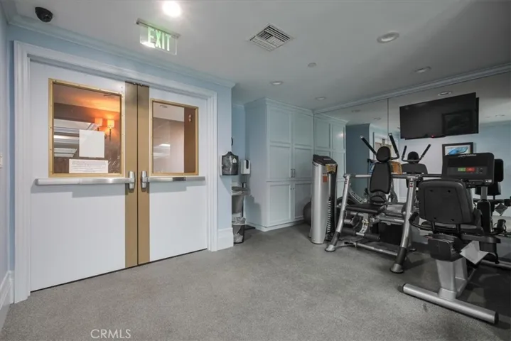 10520 Wilshire Boulevard 707, Los Angeles, California 90024