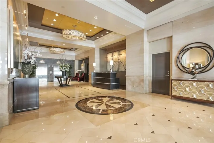 10520 Wilshire Boulevard 707, Los Angeles, California 90024