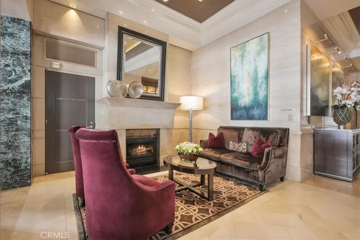 10520 Wilshire Boulevard 707, Los Angeles, California 90024