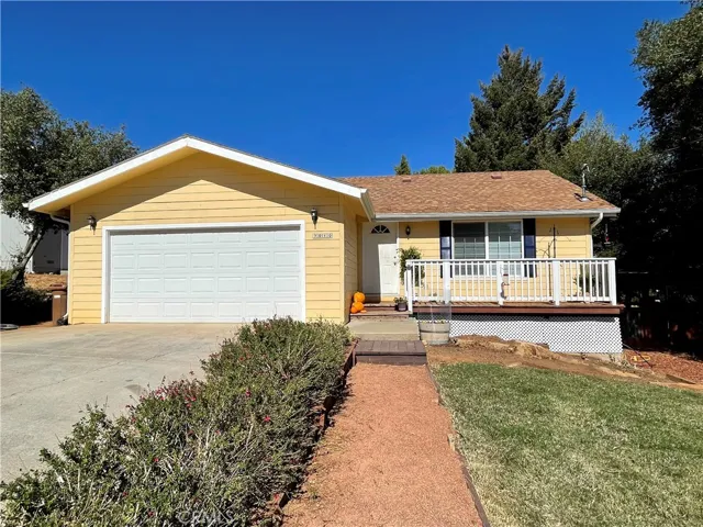 9040 Yaquima Drive, Kelseyville, California 95451
