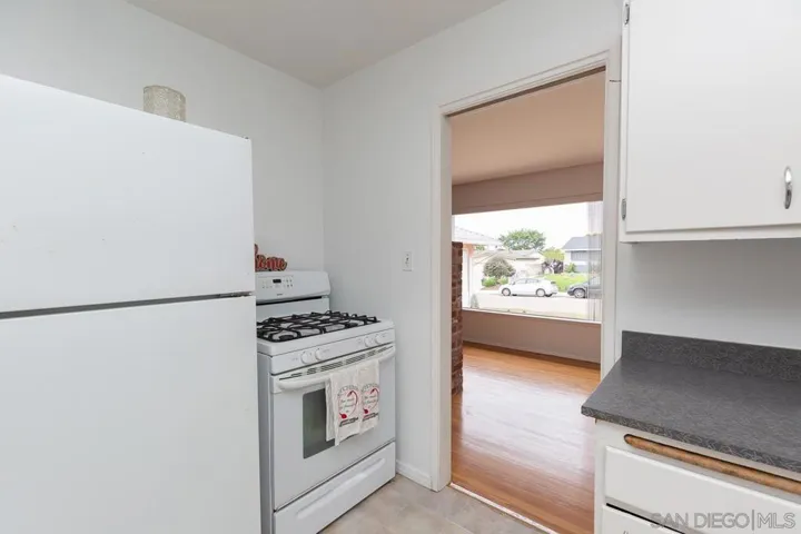 3221 Fontana Avenue, San Diego, California 92117