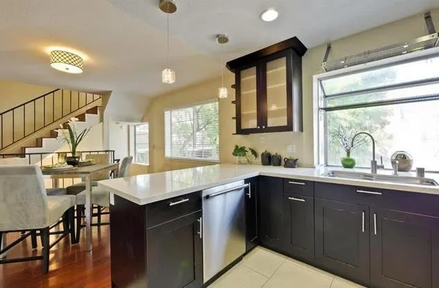 , Mountain View, California 94043