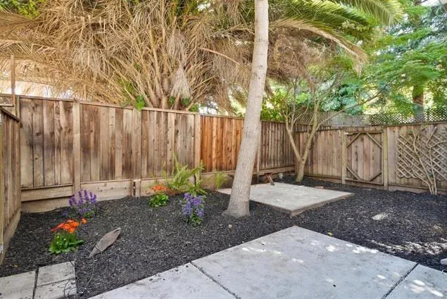 , Mountain View, California 94043