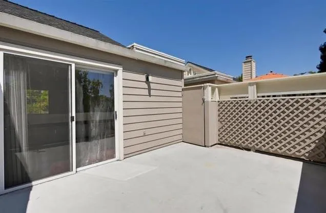 , Mountain View, California 94043
