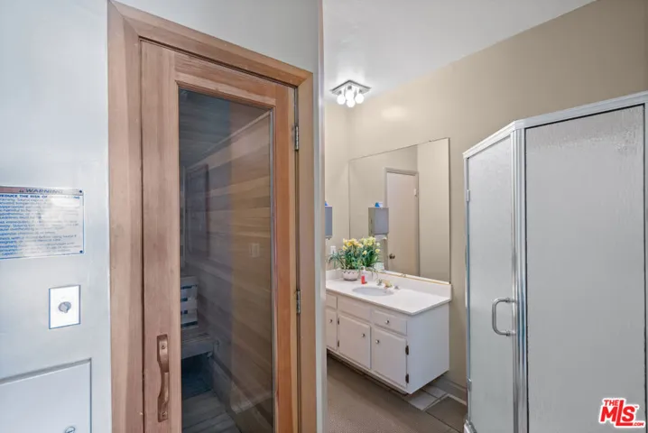 521 Montana Avenue 106, Santa Monica, California 90403