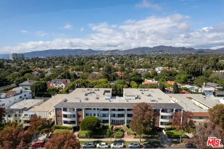 521 Montana Avenue 106, Santa Monica, California 90403