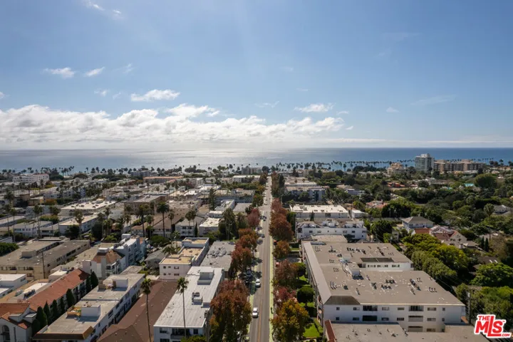 521 Montana Avenue 106, Santa Monica, California 90403