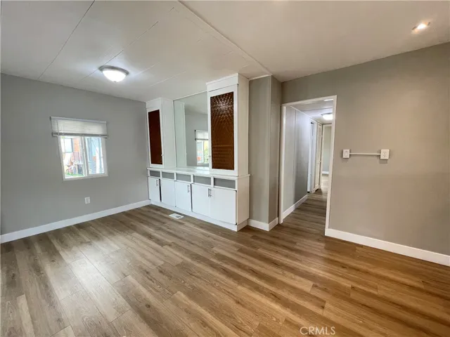 716 N Grand Avenue F-8, Covina, California 91724