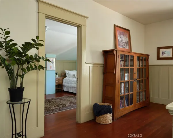 Entry to bedroom