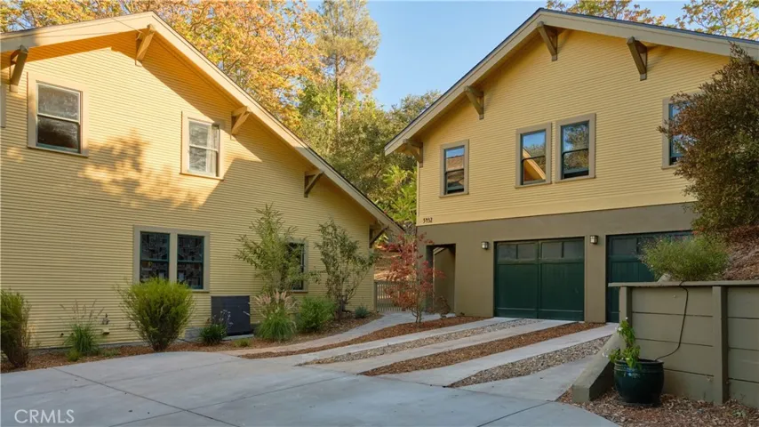 House and oversized 2 car garage with 745sf unit above