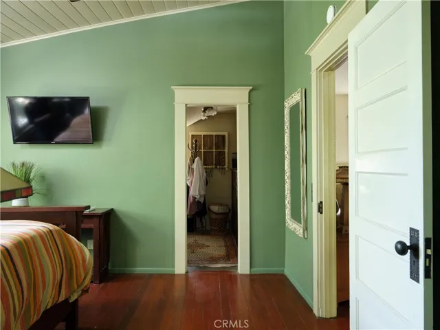 Master bedroom with 2 walk-in closets