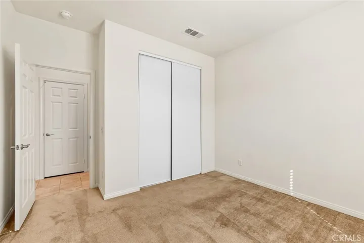 3000 E Sussex Privado, Ontario, California 91762