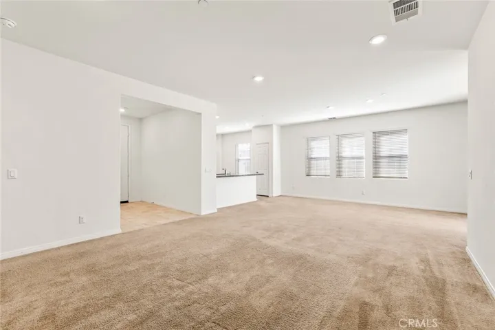 3000 E Sussex Privado, Ontario, California 91762
