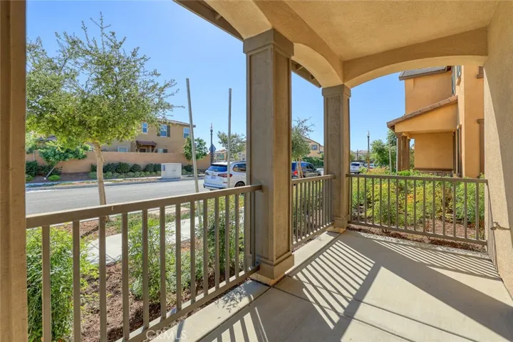 3000 E Sussex Privado, Ontario, California 91762