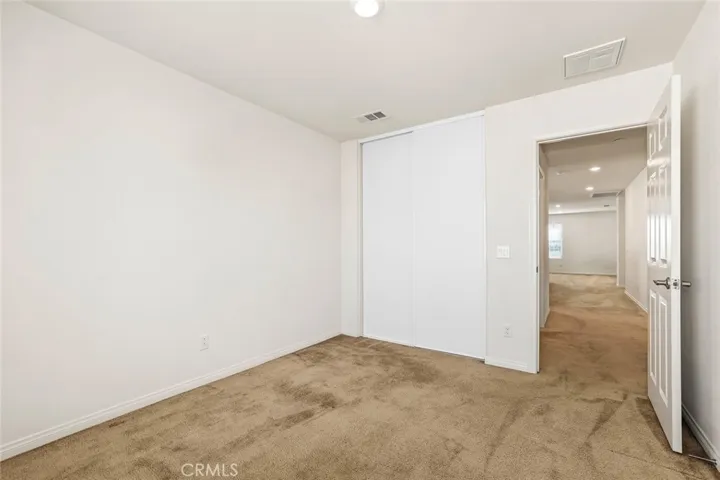 3000 E Sussex Privado, Ontario, California 91762