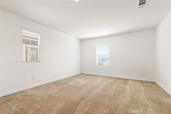 3000 E Sussex Privado, Ontario, California 91762
