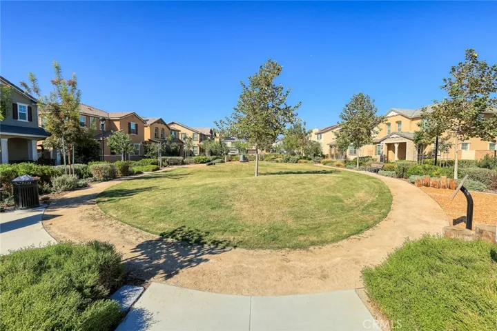 3000 E Sussex Privado, Ontario, California 91762