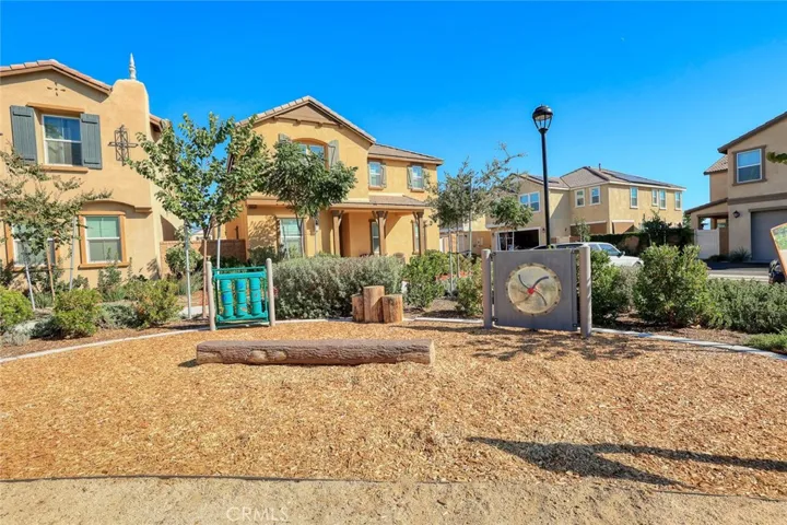 3000 E Sussex Privado, Ontario, California 91762