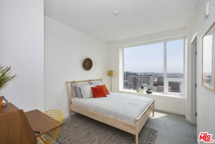 1050 S Grand Avenue 909, Los Angeles, California 90015