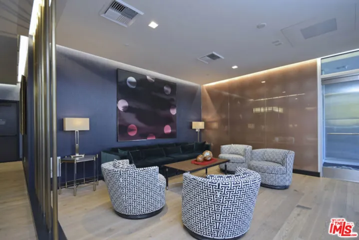 1050 S Grand Avenue 909, Los Angeles, California 90015