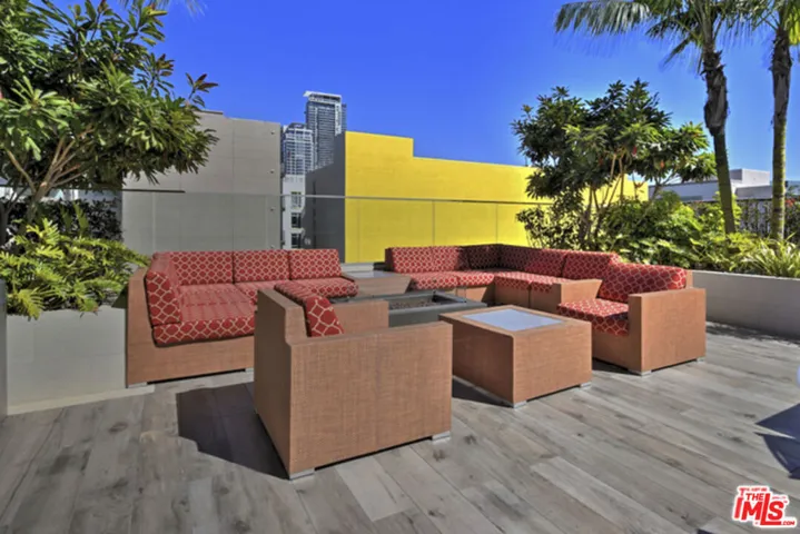 1050 S Grand Avenue 909, Los Angeles, California 90015