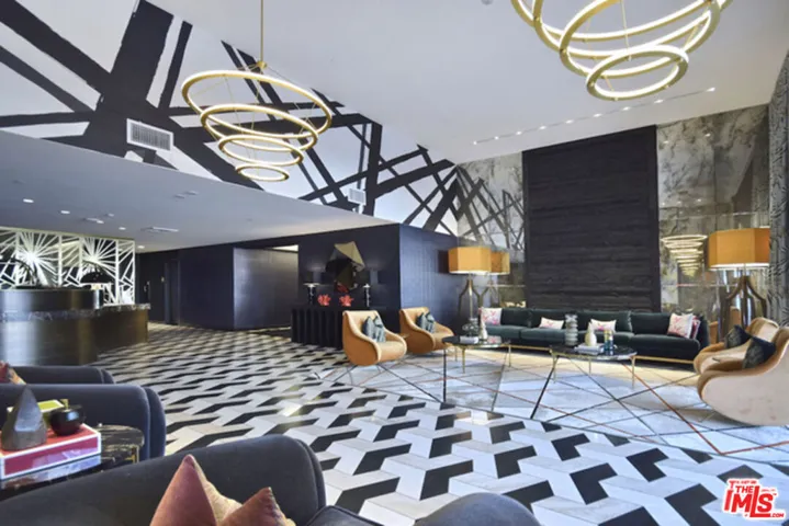 1050 S Grand Avenue 909, Los Angeles, California 90015