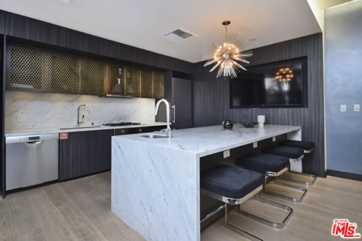 1050 S Grand Avenue 909, Los Angeles, California 90015