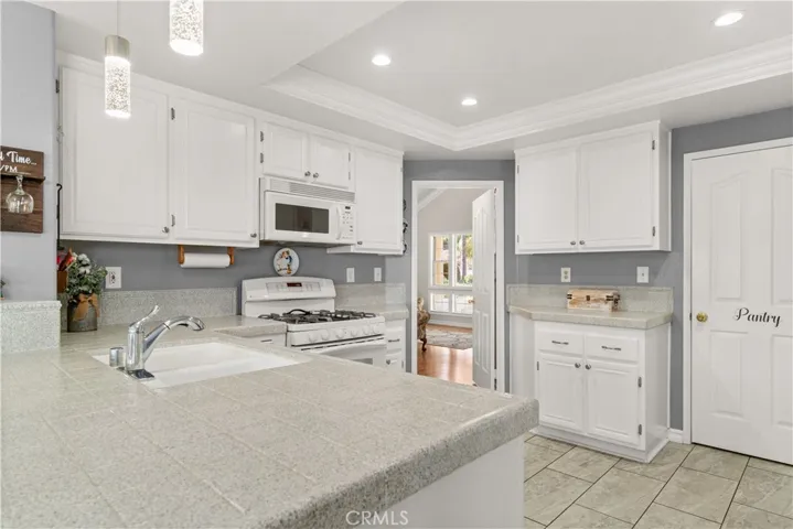 2091 Lyon Avenue, Riverside, California 92503