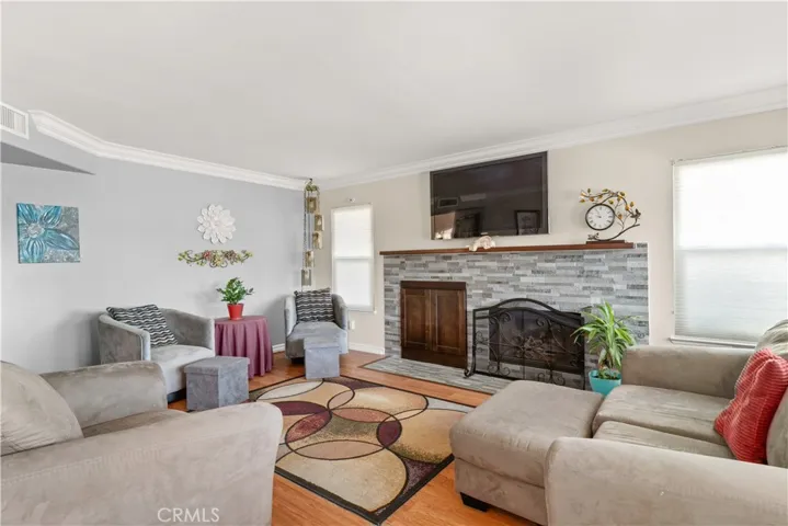 2091 Lyon Avenue, Riverside, California 92503