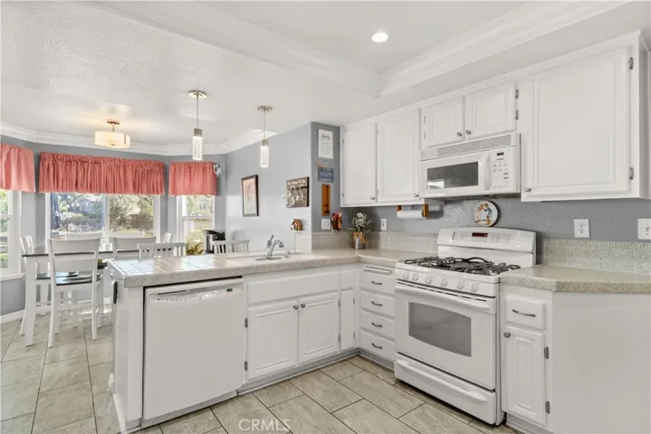 2091 Lyon Avenue, Riverside, California 92503
