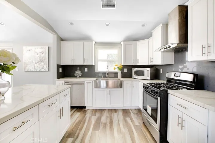 7602 Irondale Avenue, Winnetka, California 91306