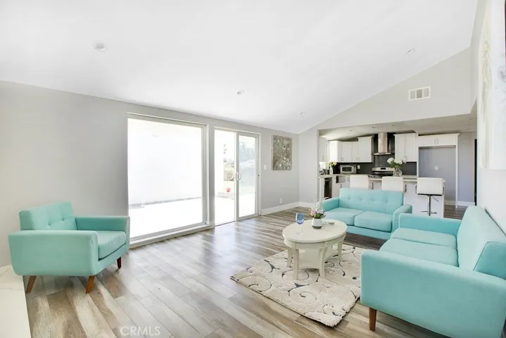7602 Irondale Avenue, Winnetka, California 91306