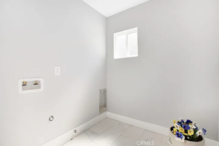 Second House Laundry