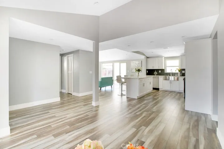7602 Irondale Avenue, Winnetka, California 91306