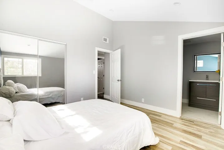 7602 Irondale Avenue, Winnetka, California 91306