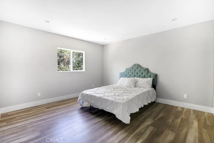 7602 Irondale Avenue, Winnetka, California 91306