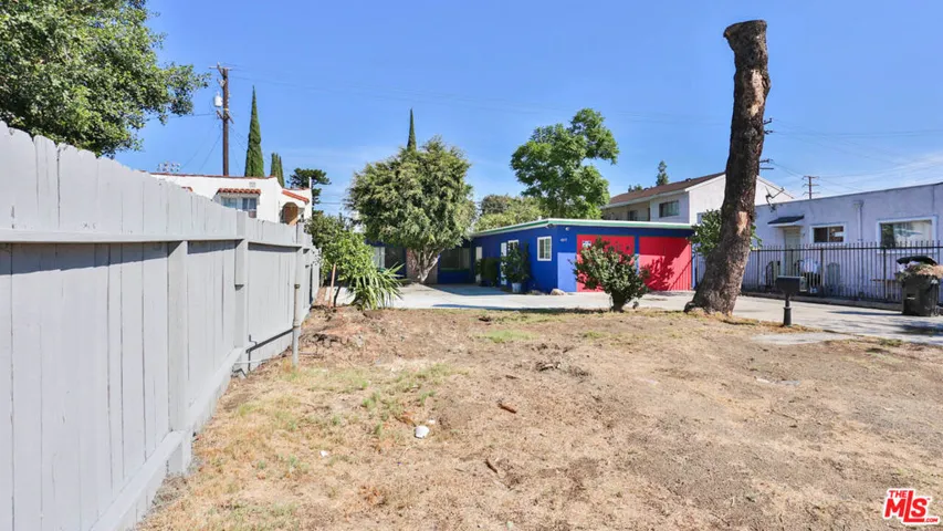 4843 Slauson Avenue, Maywood, California 90270