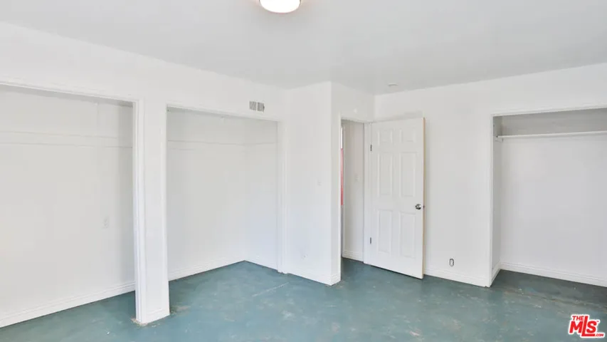 4843 Slauson Avenue, Maywood, California 90270