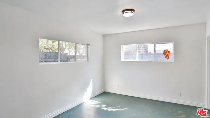 4843 Slauson Avenue, Maywood, California 90270
